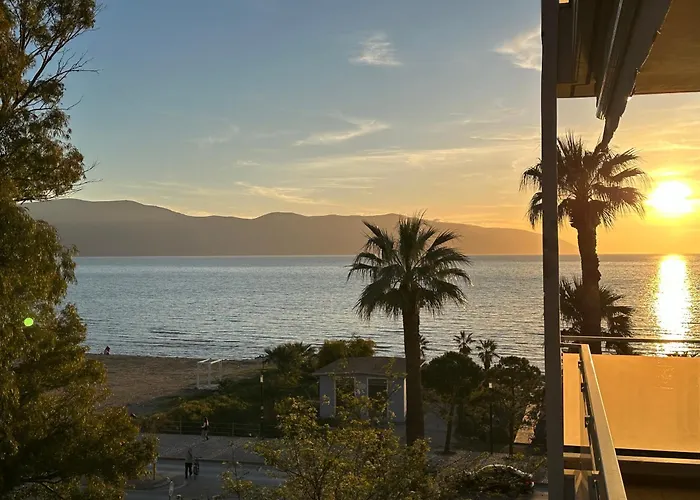 Holiday Apartament * Влёра