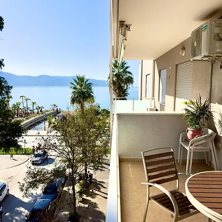 Holiday Apartament *